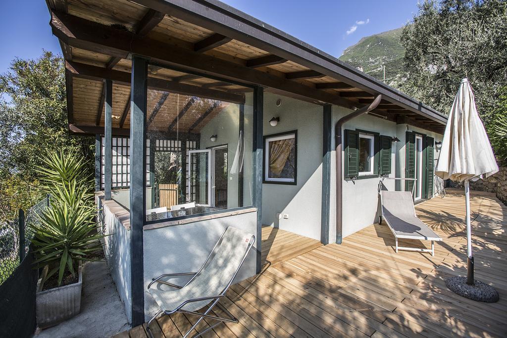Residence Parco Lago Di Garda Malcesine Exterior foto