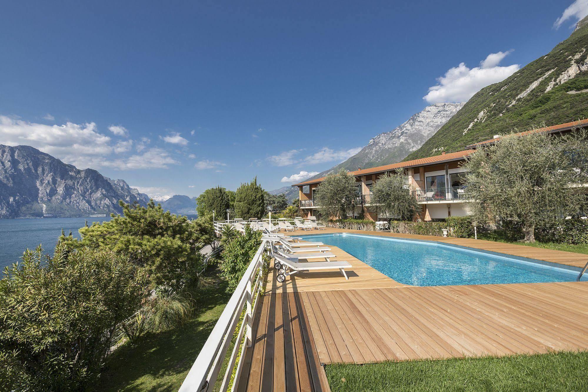 Residence Parco Lago Di Garda Malcesine Exterior foto